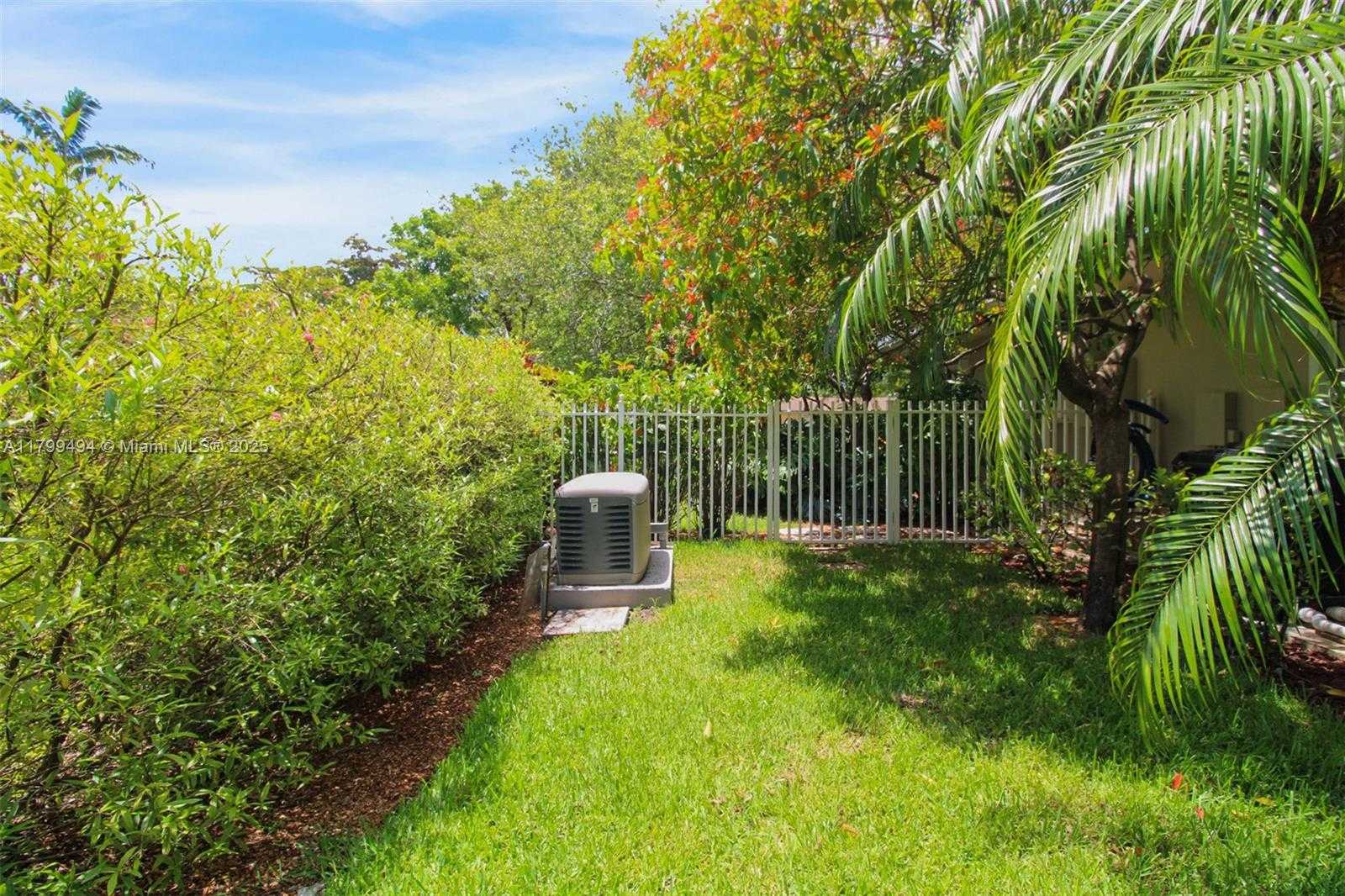Small Image of 8345 SOUTH WEST 143RD ST, Palmetto Bay Number 31
