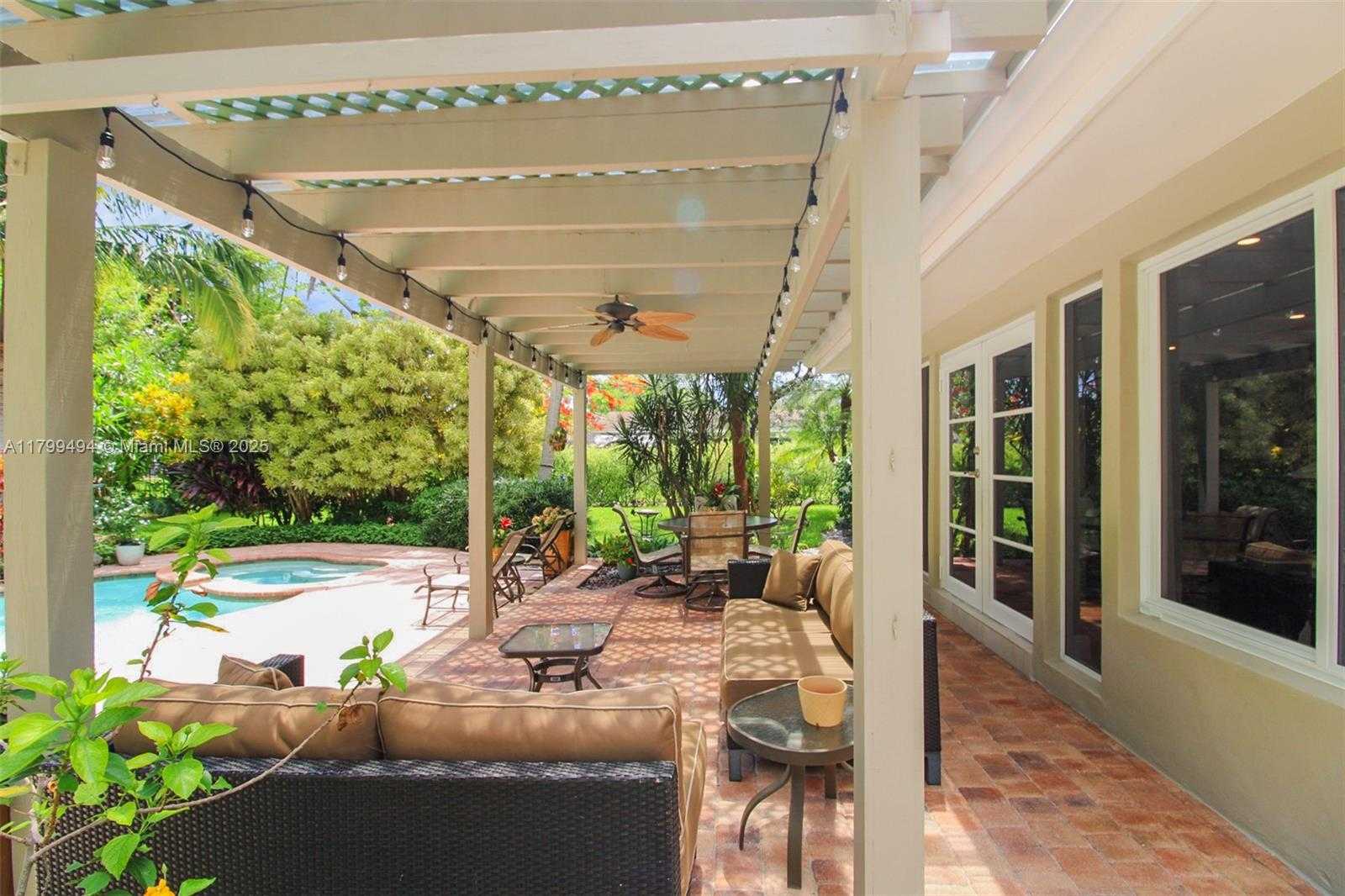 Small Image of 8345 SOUTH WEST 143RD ST, Palmetto Bay Number 37