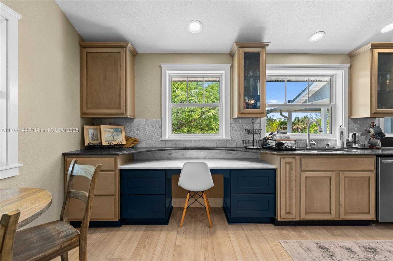 Small Image of 18250 PARKRIDGE CT, Fort Myers Number 13