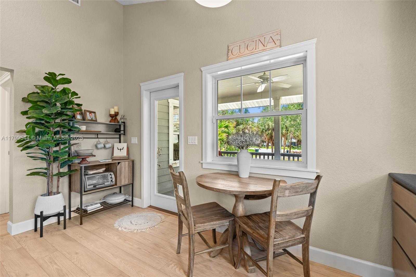 Small Image of 18250 PARKRIDGE CT, Fort Myers Number 15