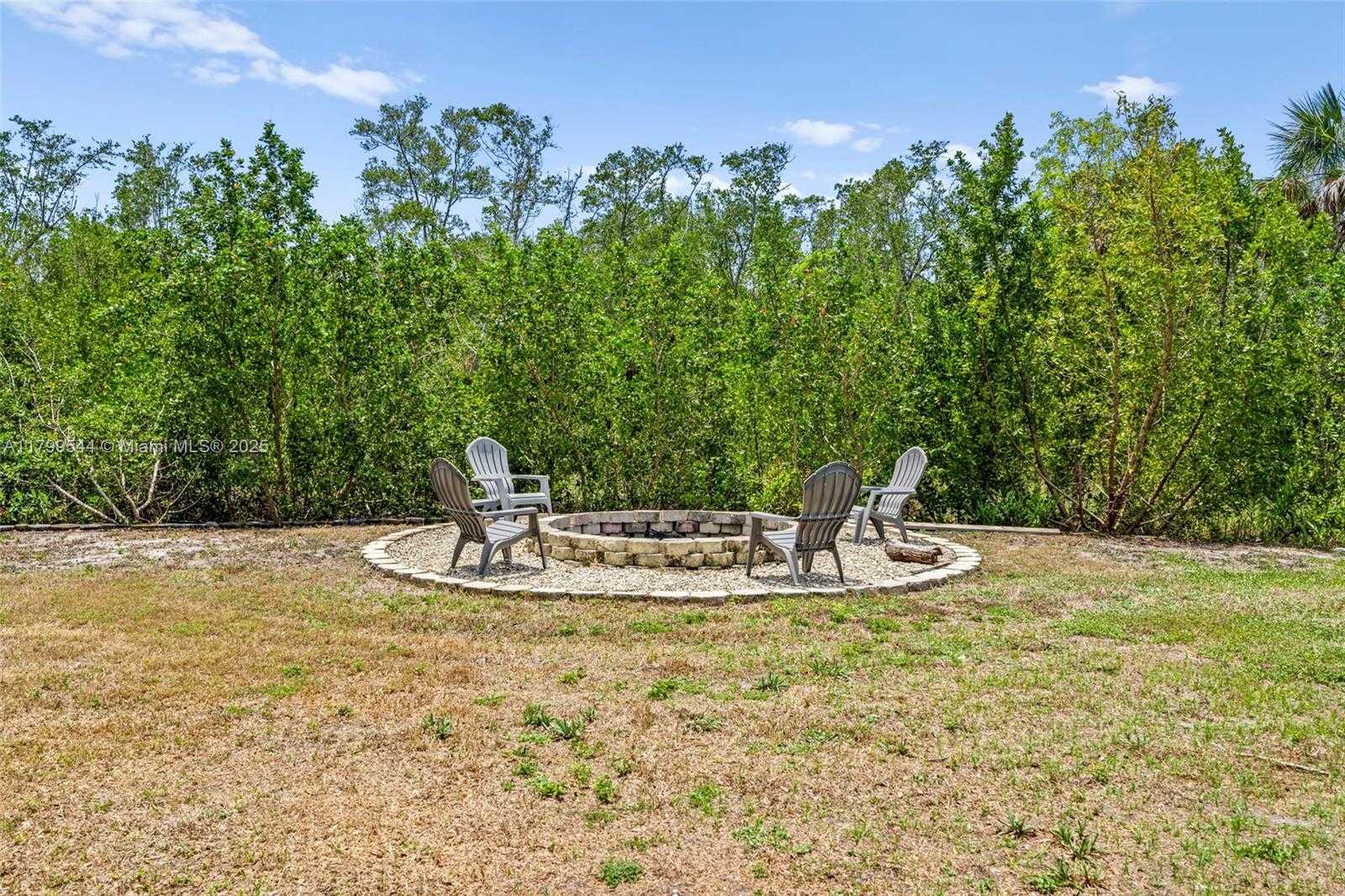 Small Image of 18250 PARKRIDGE CT, Fort Myers Number 49