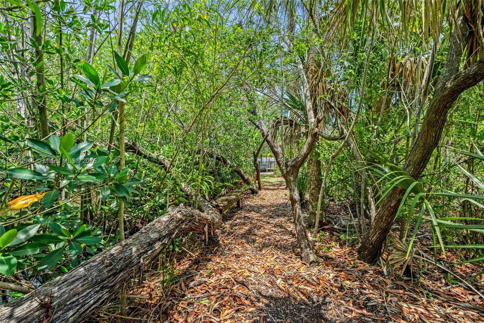Small Image of 18250 PARKRIDGE CT, Fort Myers Number 51