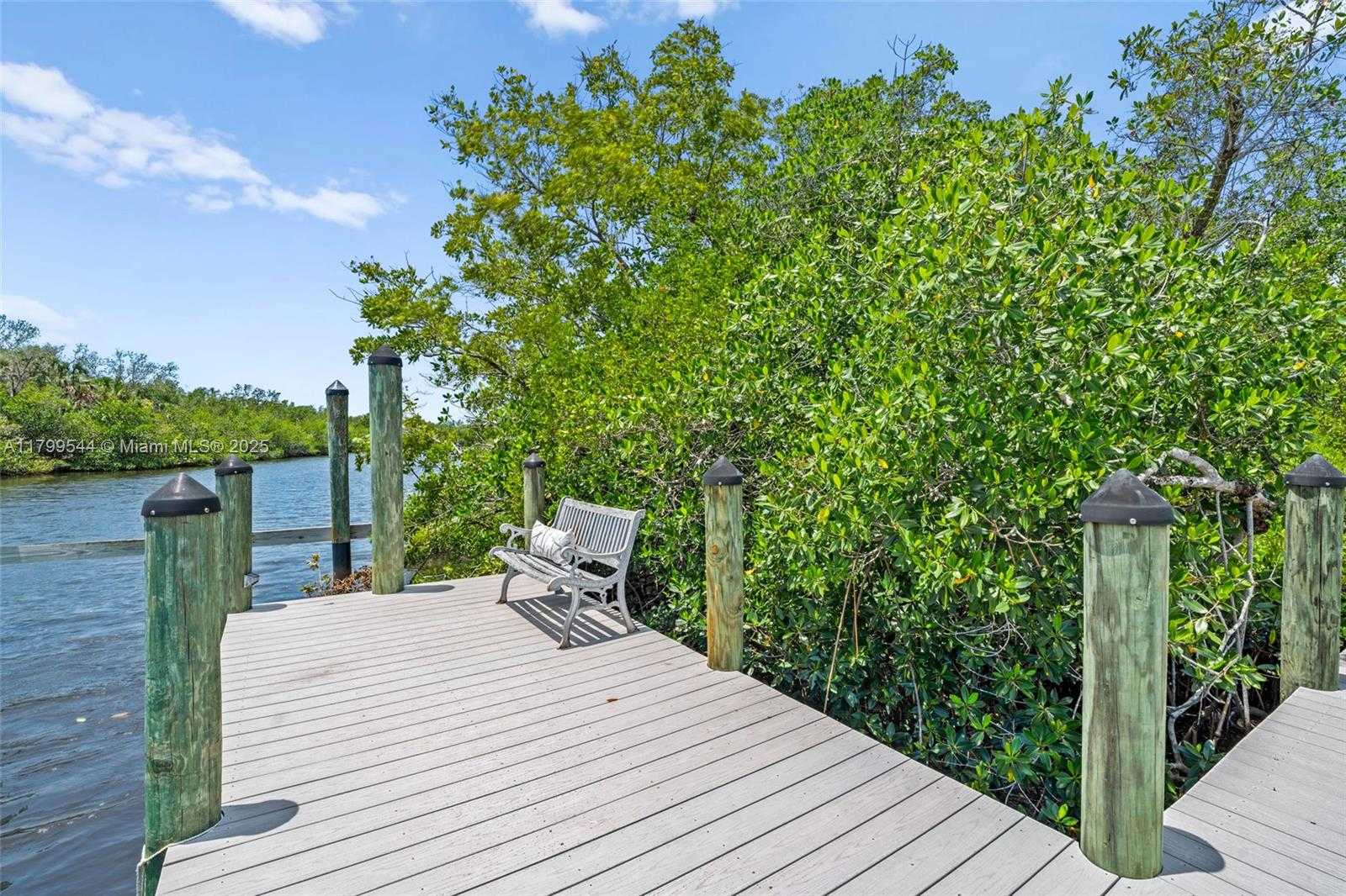 Small Image of 18250 PARKRIDGE CT, Fort Myers Number 57