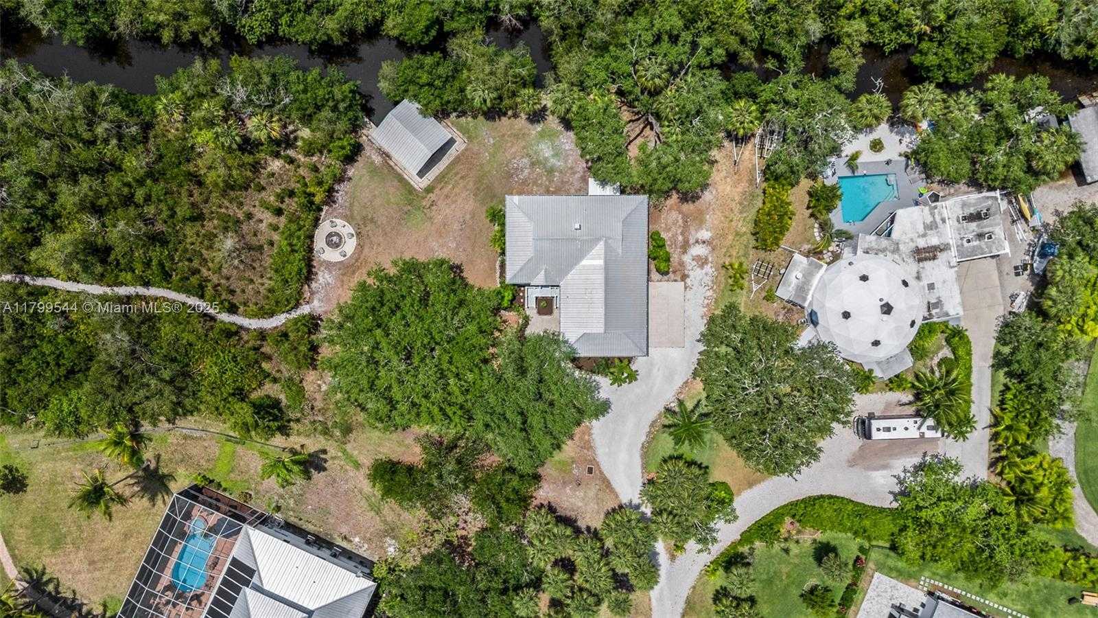 Small Image of 18250 PARKRIDGE CT, Fort Myers Number 60