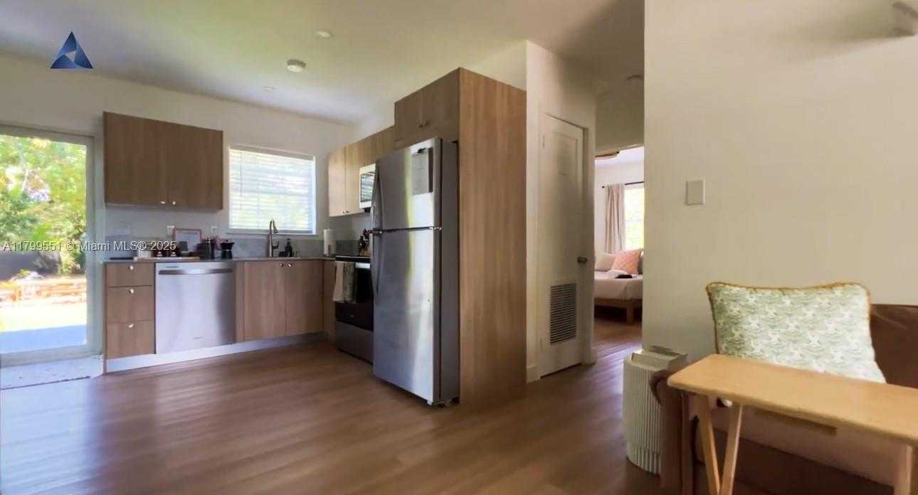 Small Image of 1153 NORTH EAST 158TH ST, North Miami Beach Number 5