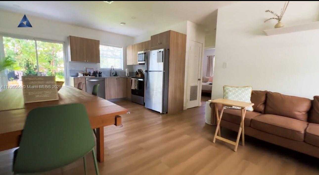 Small Image of 1153 NORTH EAST 158TH ST, North Miami Beach Number 7