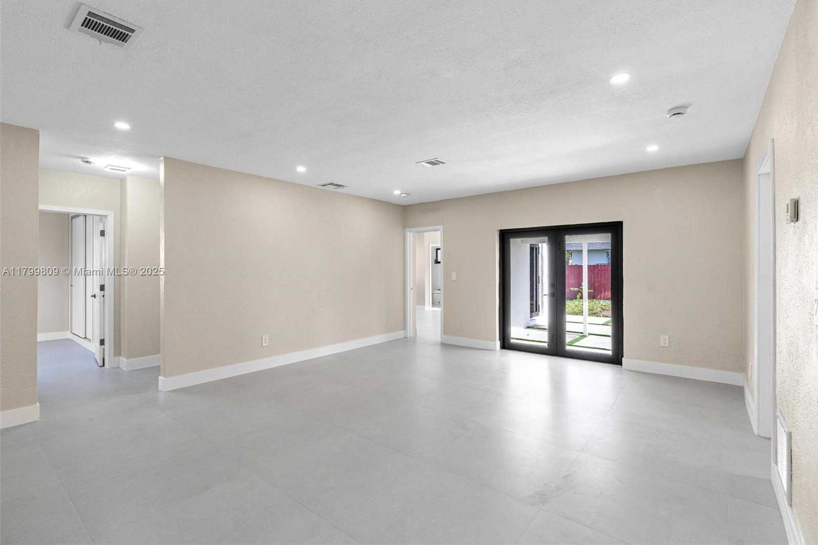 Small Image of 9300 MARINE DR, Cutler Bay Number 6