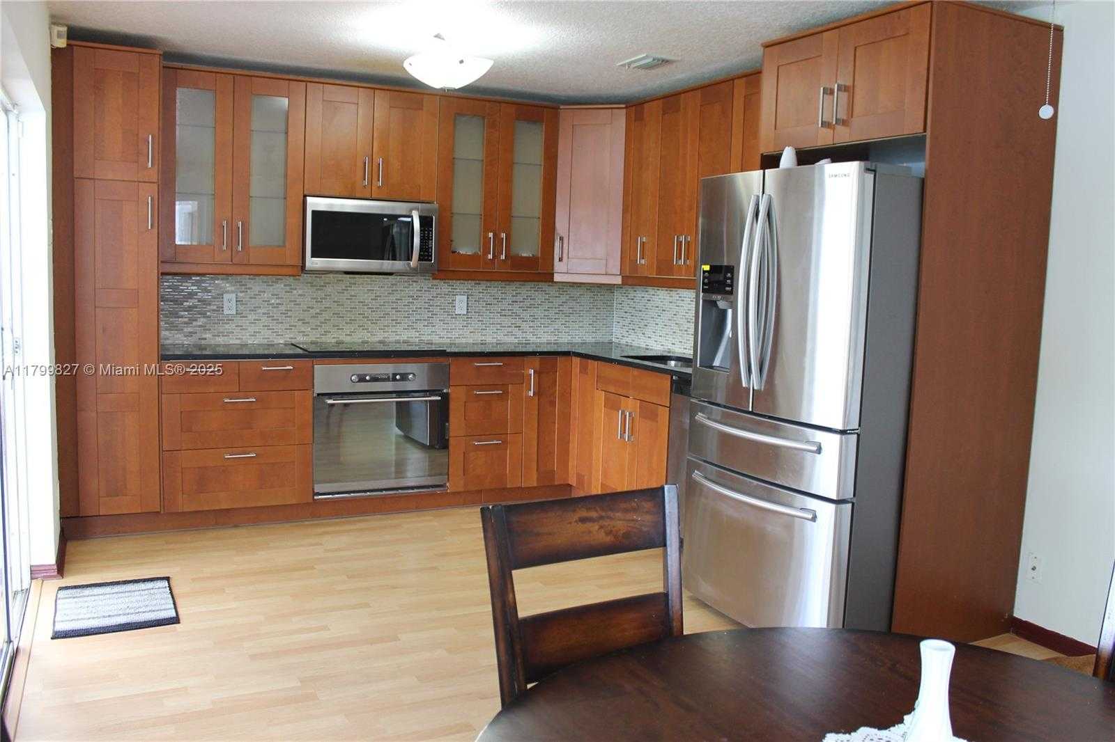 Small Image of 2601 REGALIA WAY, Cooper City Number 13