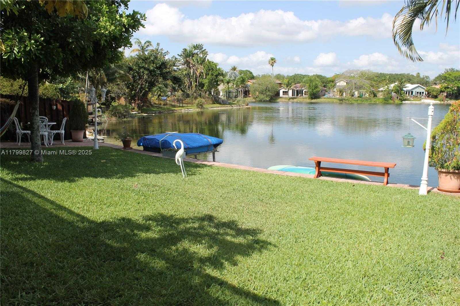 Small Image of 2601 REGALIA WAY, Cooper City Number 41