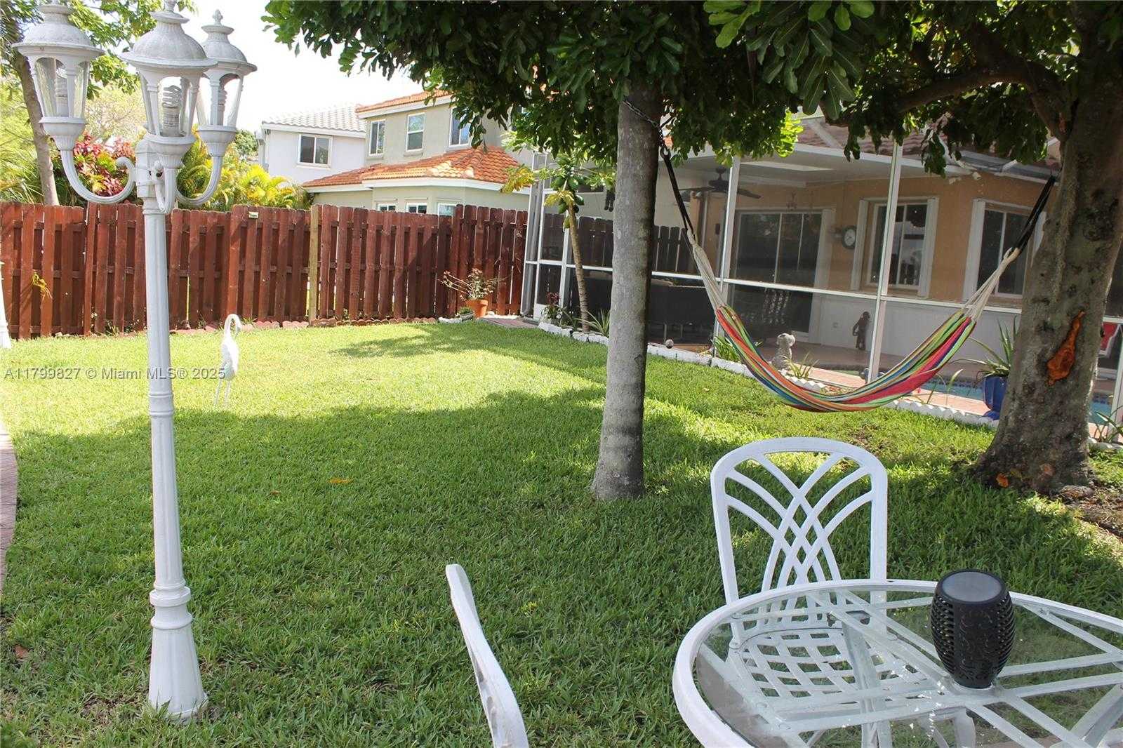 Small Image of 2601 REGALIA WAY, Cooper City Number 44