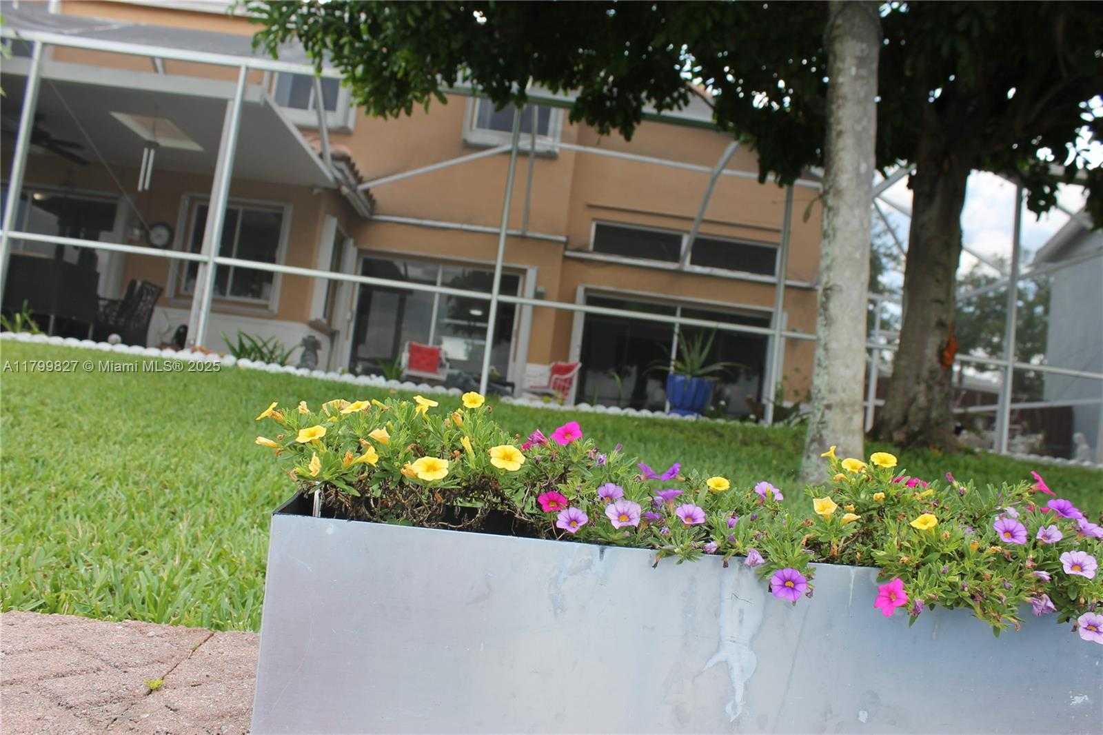 Small Image of 2601 REGALIA WAY, Cooper City Number 48