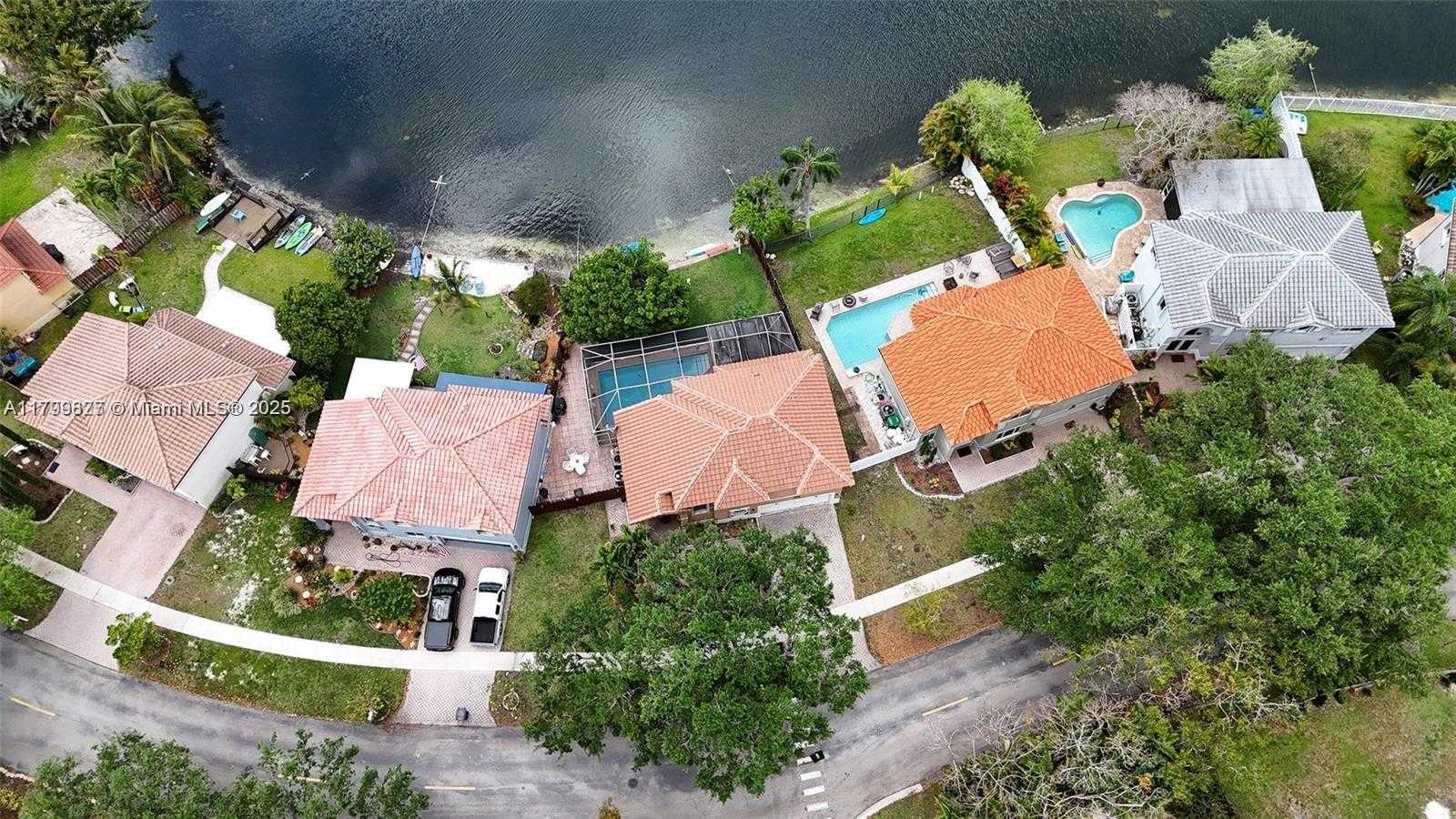 Small Image of 2601 REGALIA WAY, Cooper City Number 49