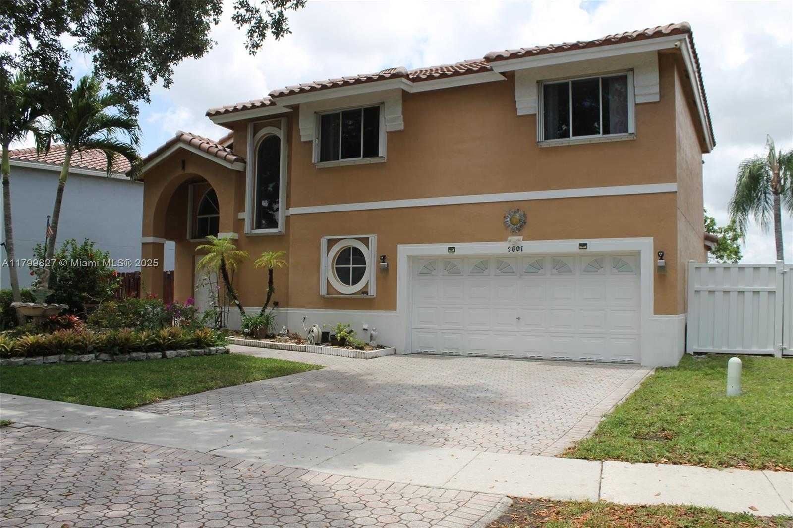 Small Image of 2601 REGALIA WAY, Cooper City Number 5