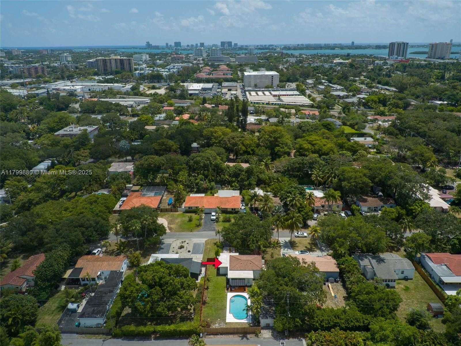Small Image of 12000 NORTH EAST 11TH CT, Biscayne Park Number 10