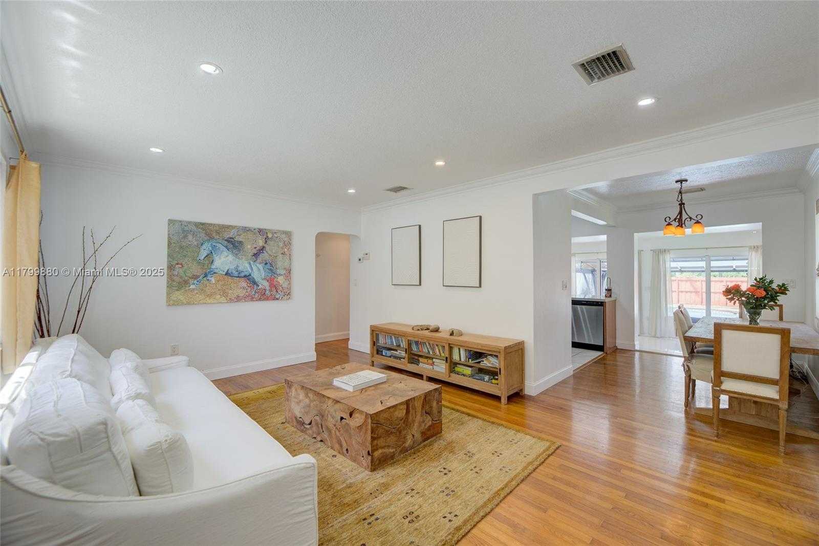 Small Image of 12000 NORTH EAST 11TH CT, Biscayne Park Number 12