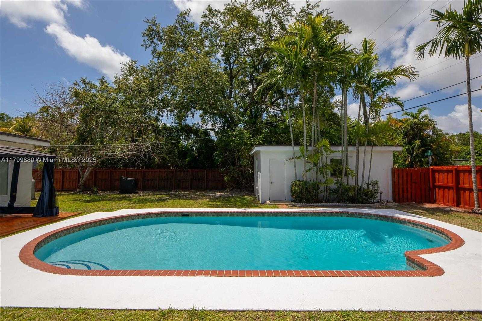 Small Image of 12000 NORTH EAST 11TH CT, Biscayne Park Number 37