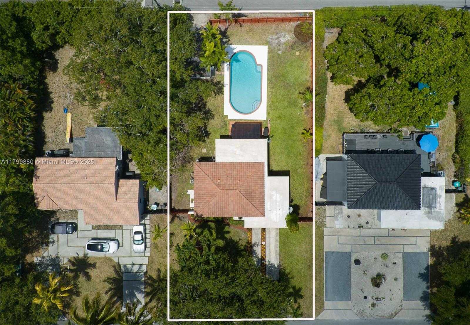Small Image of 12000 NORTH EAST 11TH CT, Biscayne Park Number 9