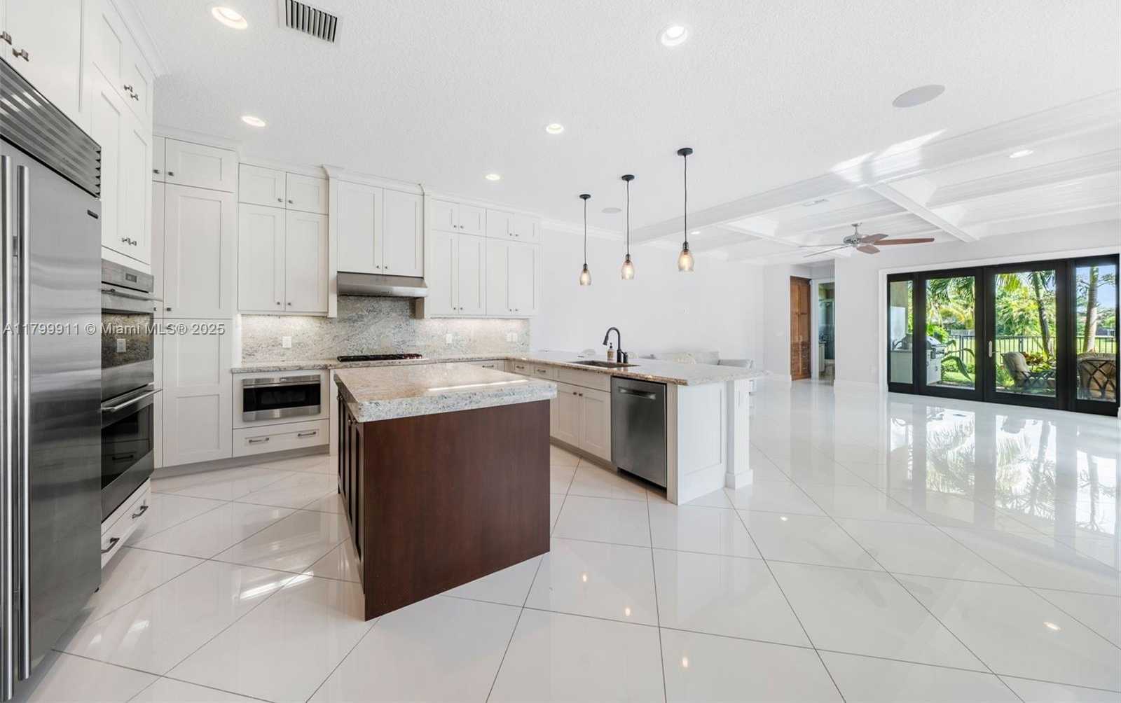 Small Image of 16796 STRASBOURG LN, Delray Beach Number 17