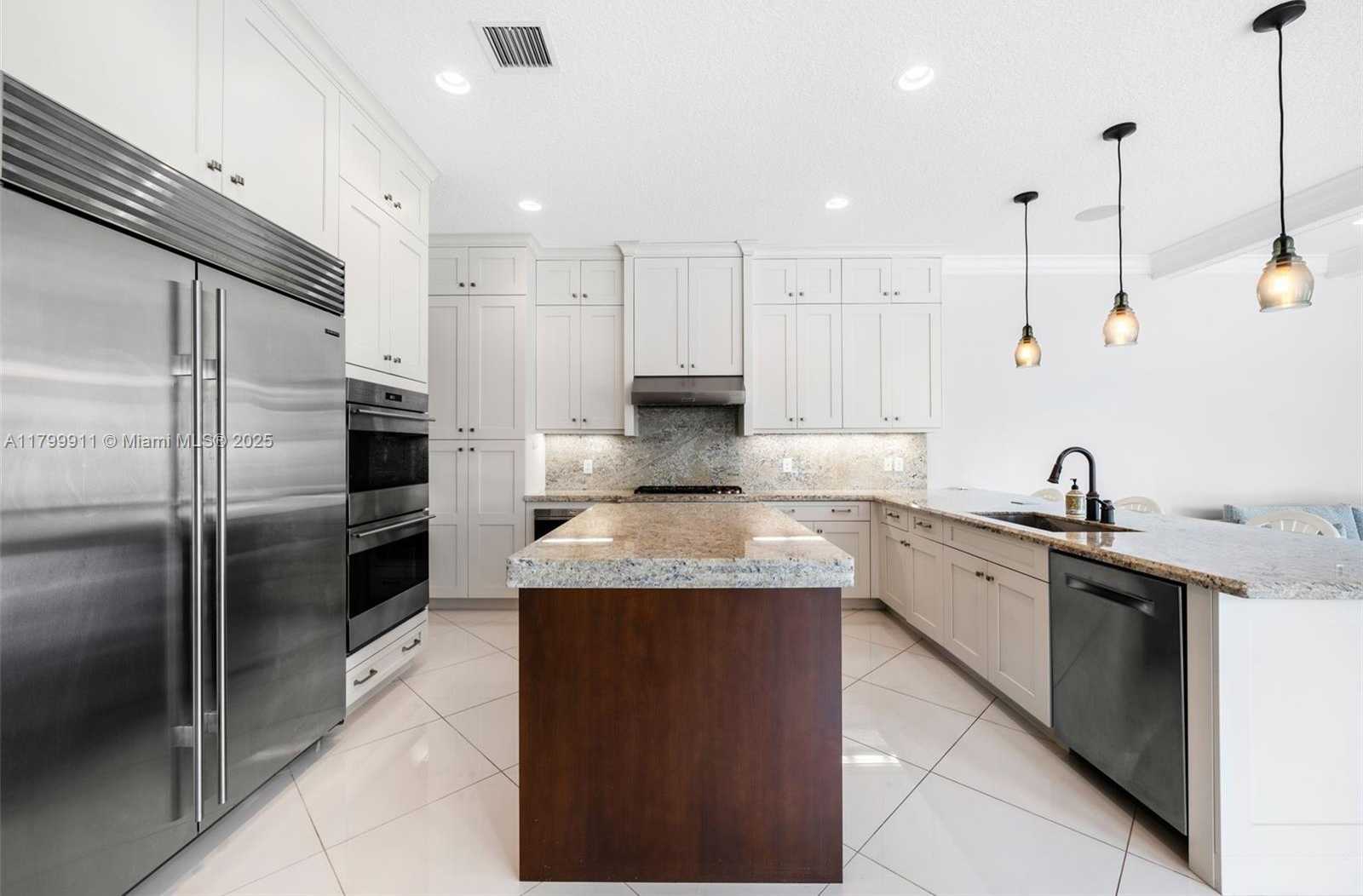 Small Image of 16796 STRASBOURG LN, Delray Beach Number 18