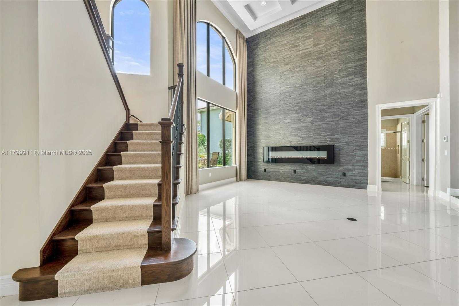 Small Image of 16796 STRASBOURG LN, Delray Beach Number 25
