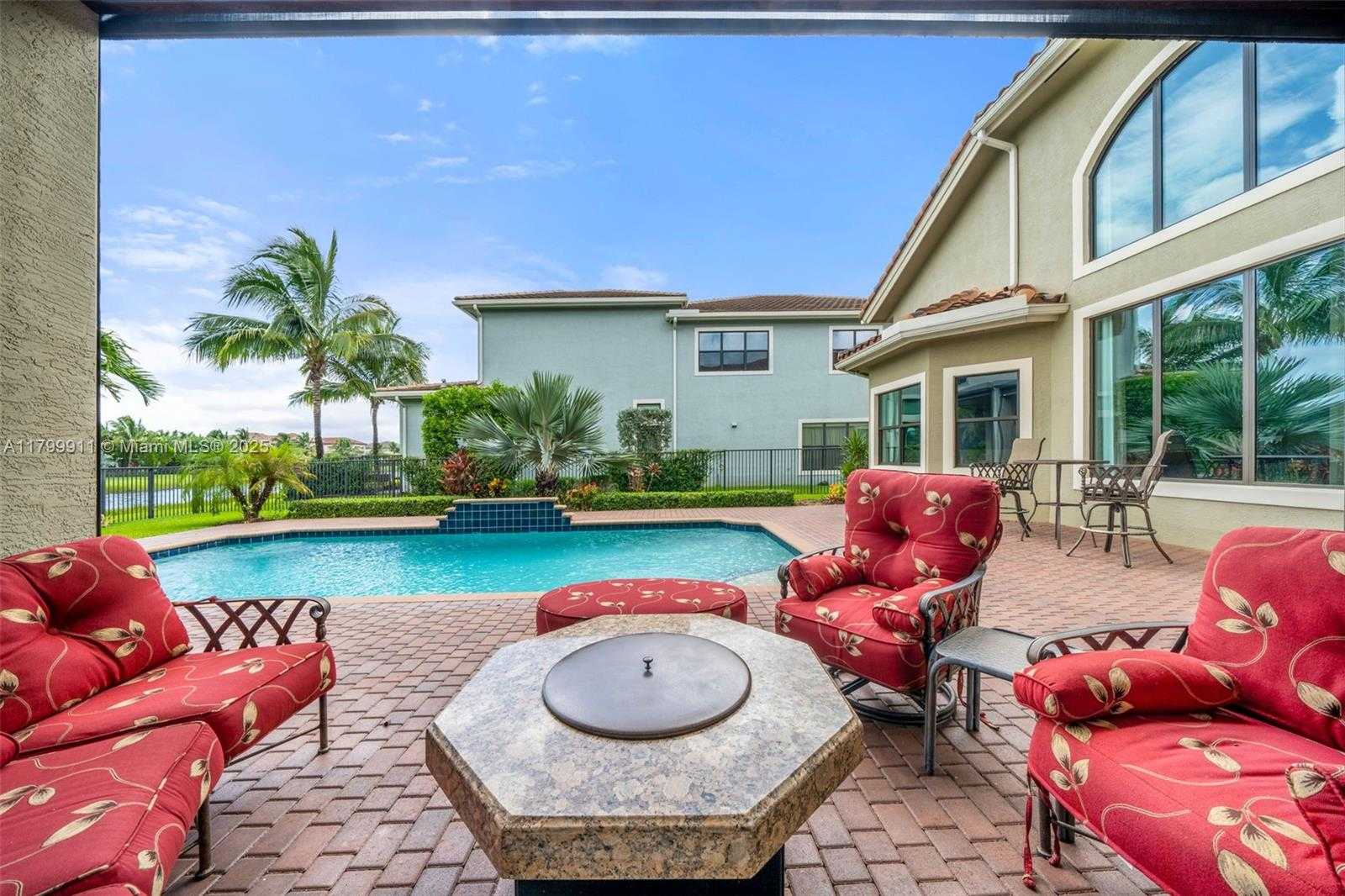 Small Image of 16796 STRASBOURG LN, Delray Beach Number 43