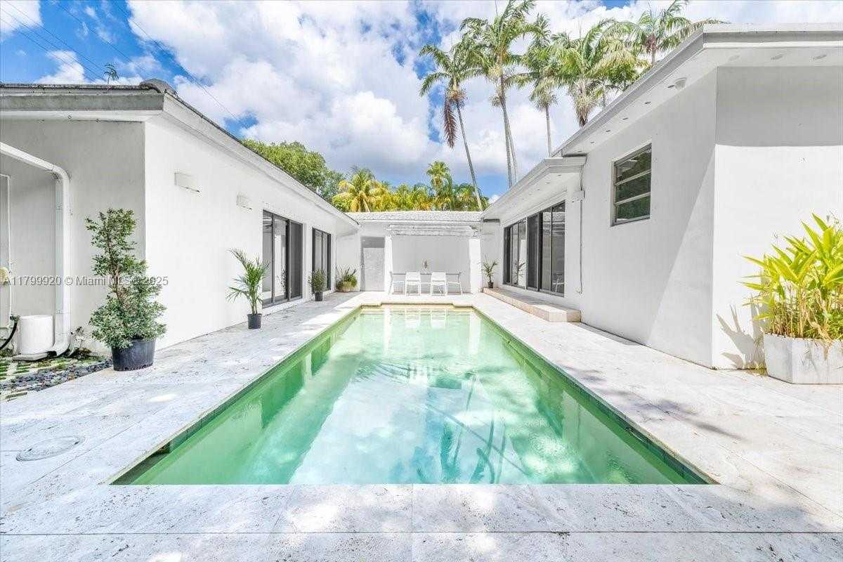 Small Image of 550 NORTH EAST 94TH ST, Miami Shores Number 19