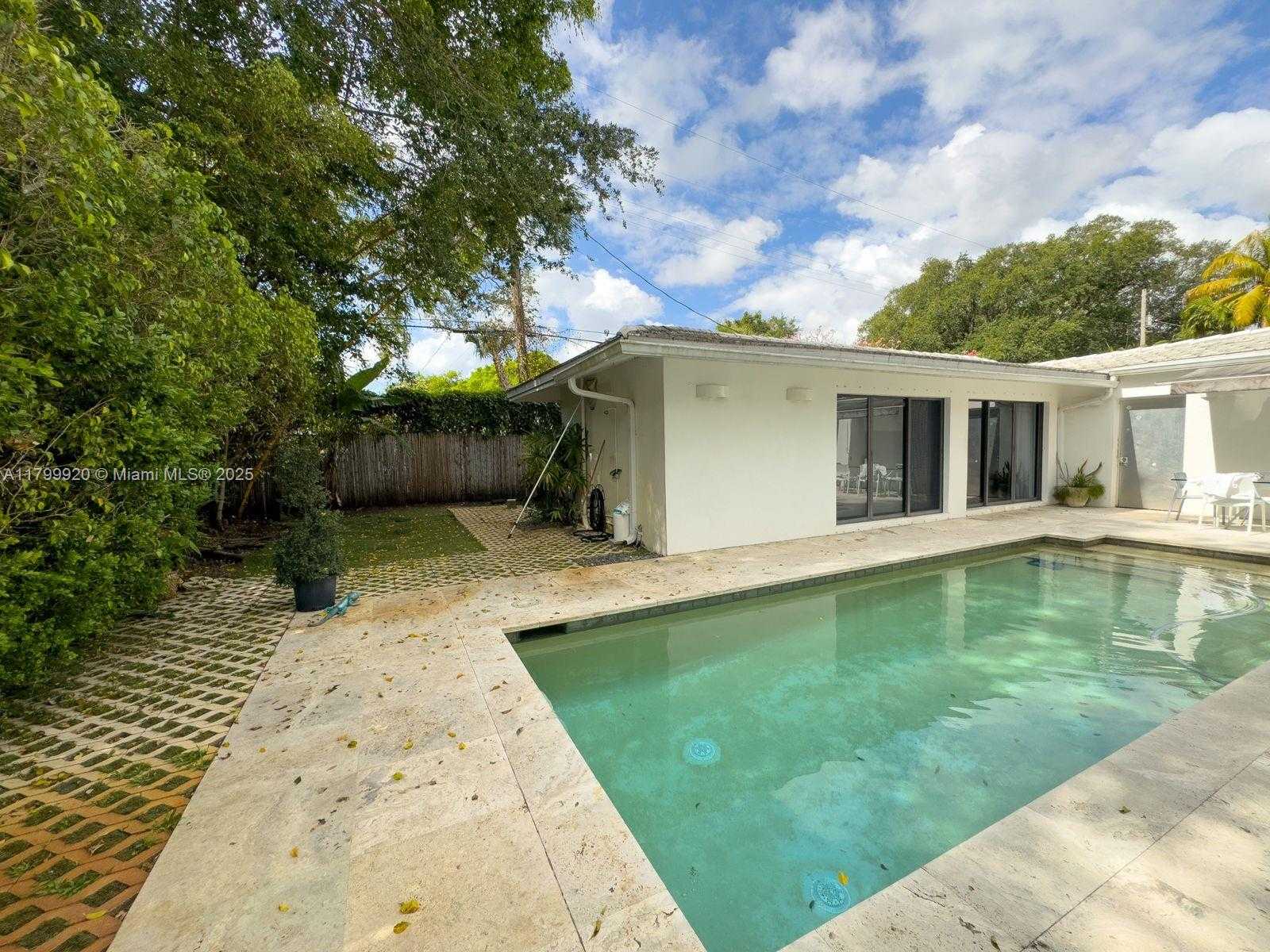 Small Image of 550 NORTH EAST 94TH ST, Miami Shores Number 25