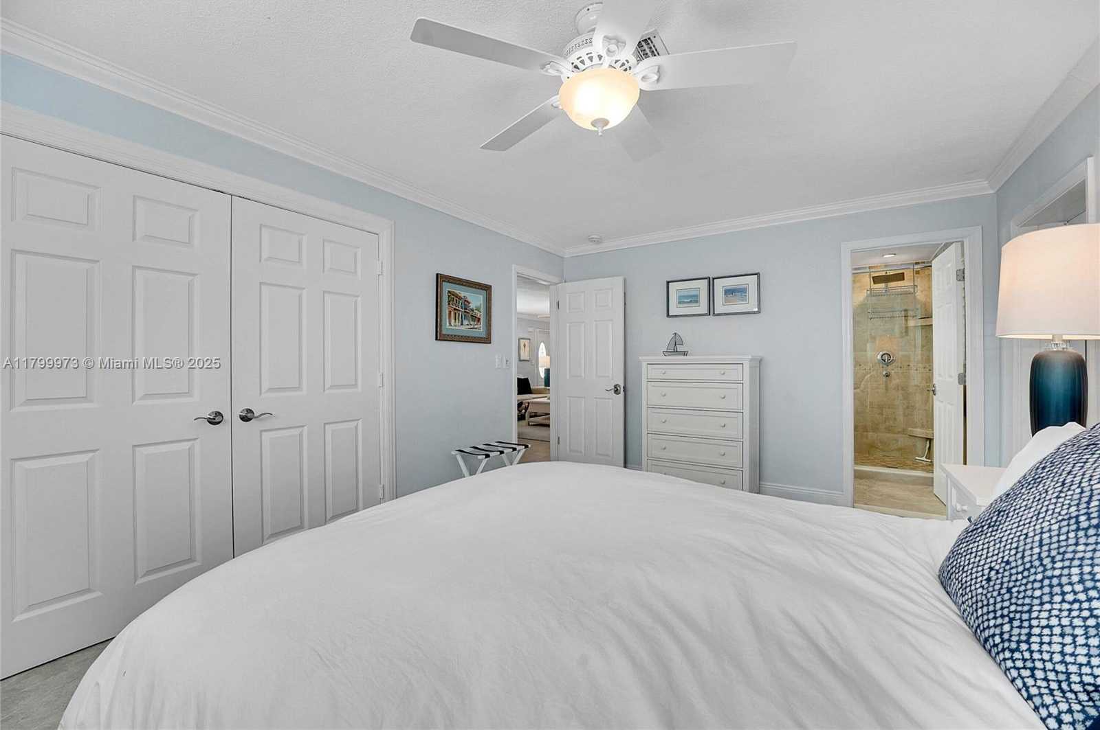 Small Image of 121 TACOMA LN, Palm Beach Shores Number 17