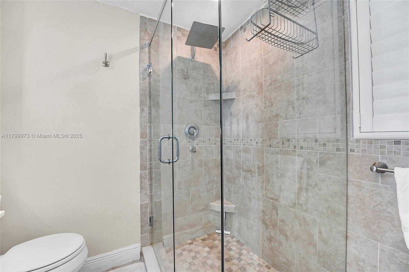 Small Image of 121 TACOMA LN, Palm Beach Shores Number 22