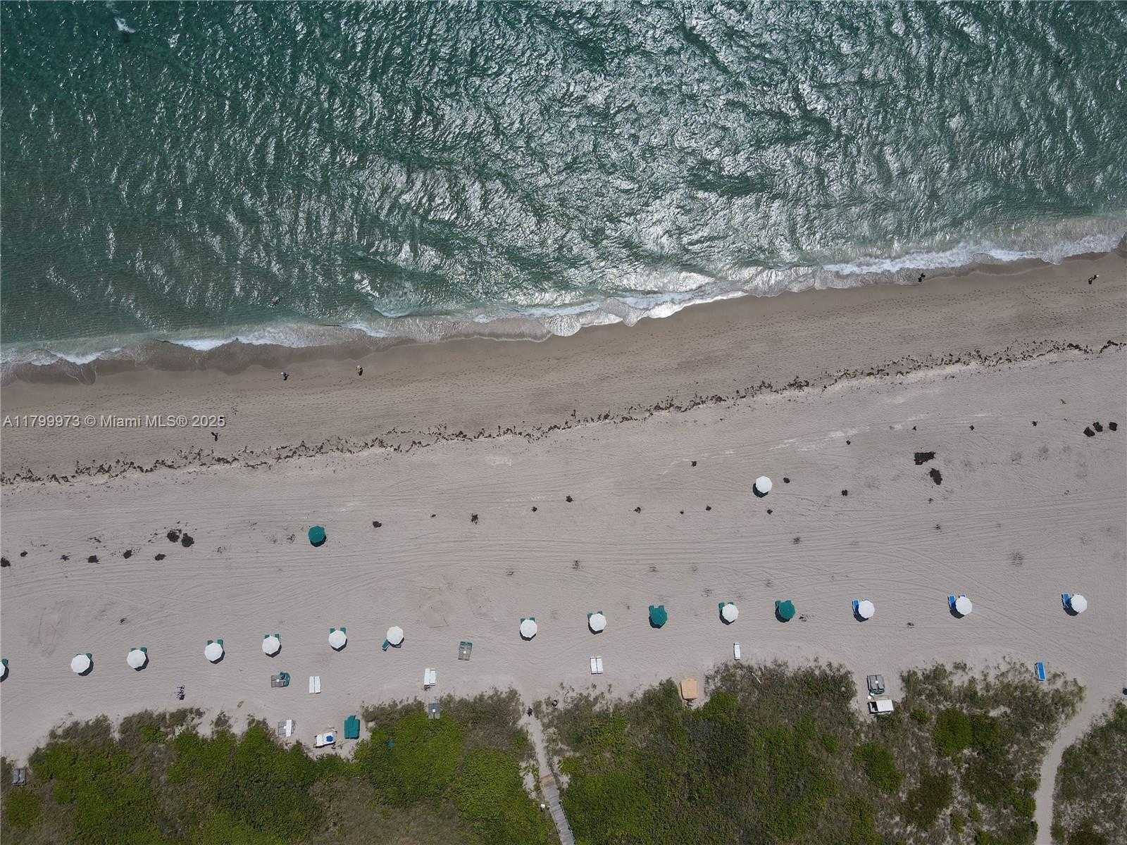 Small Image of 121 TACOMA LN, Palm Beach Shores Number 47