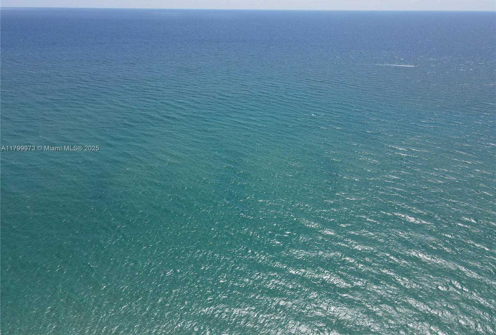 Small Image of 121 TACOMA LN, Palm Beach Shores Number 49