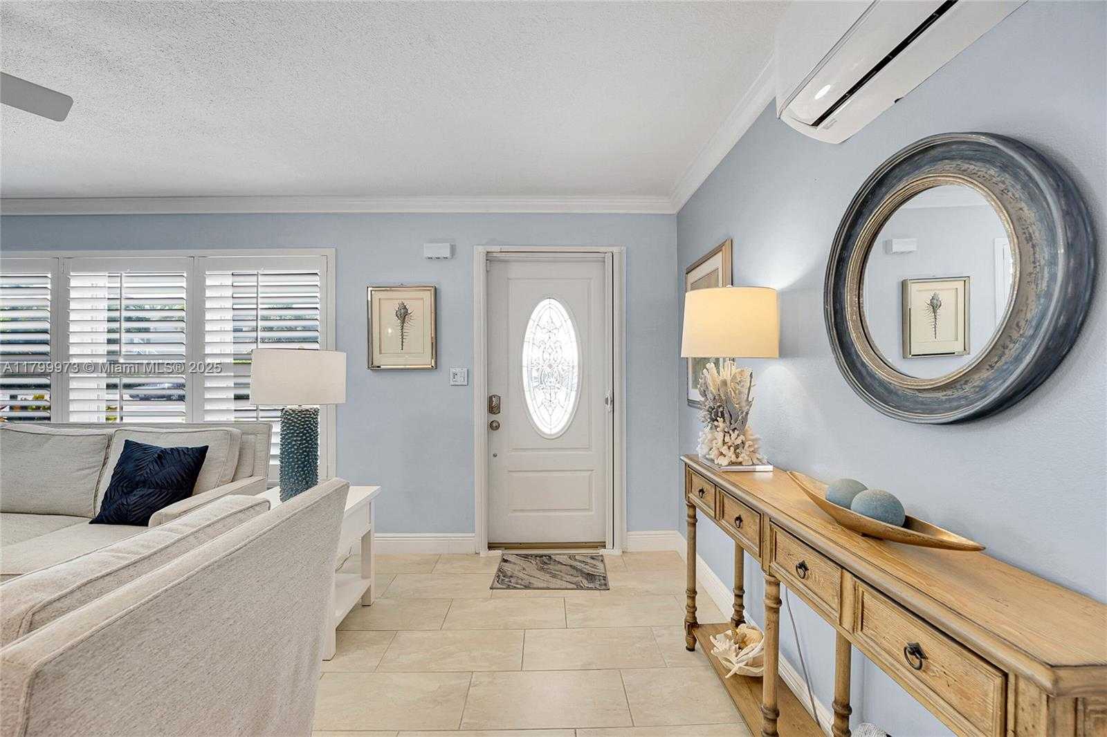 Small Image of 121 TACOMA LN, Palm Beach Shores Number 5