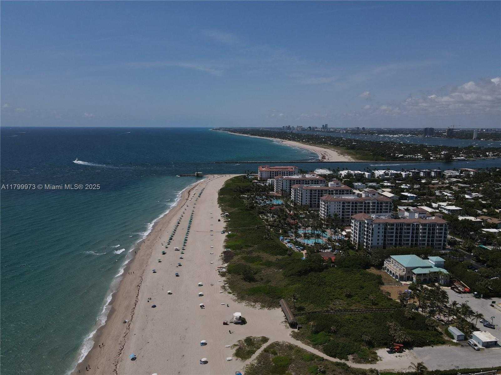 Small Image of 121 TACOMA LN, Palm Beach Shores Number 54