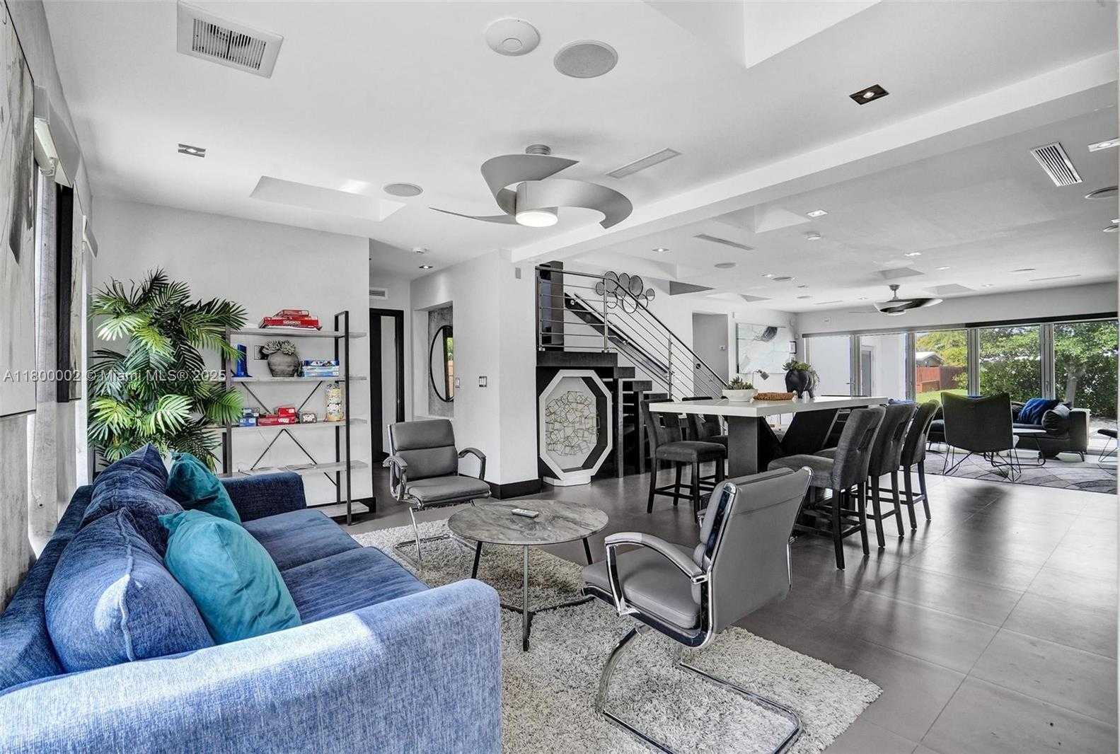 Small Image of 2612 KEY LARGO LN, Fort Lauderdale Number 15