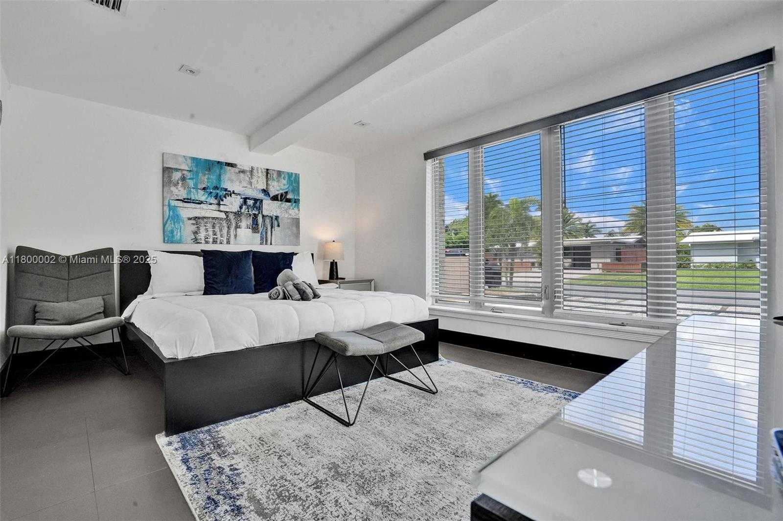Small Image of 2612 KEY LARGO LN, Fort Lauderdale Number 56