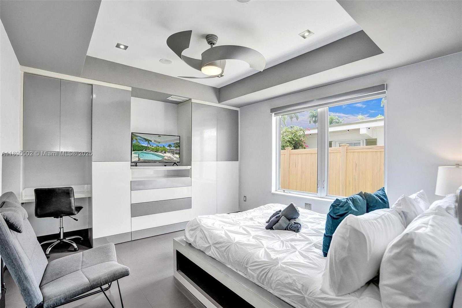 Small Image of 2612 KEY LARGO LN, Fort Lauderdale Number 59