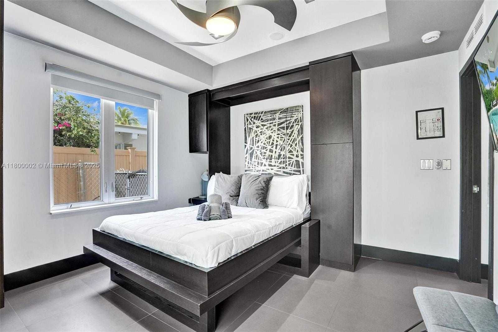Small Image of 2612 KEY LARGO LN, Fort Lauderdale Number 63