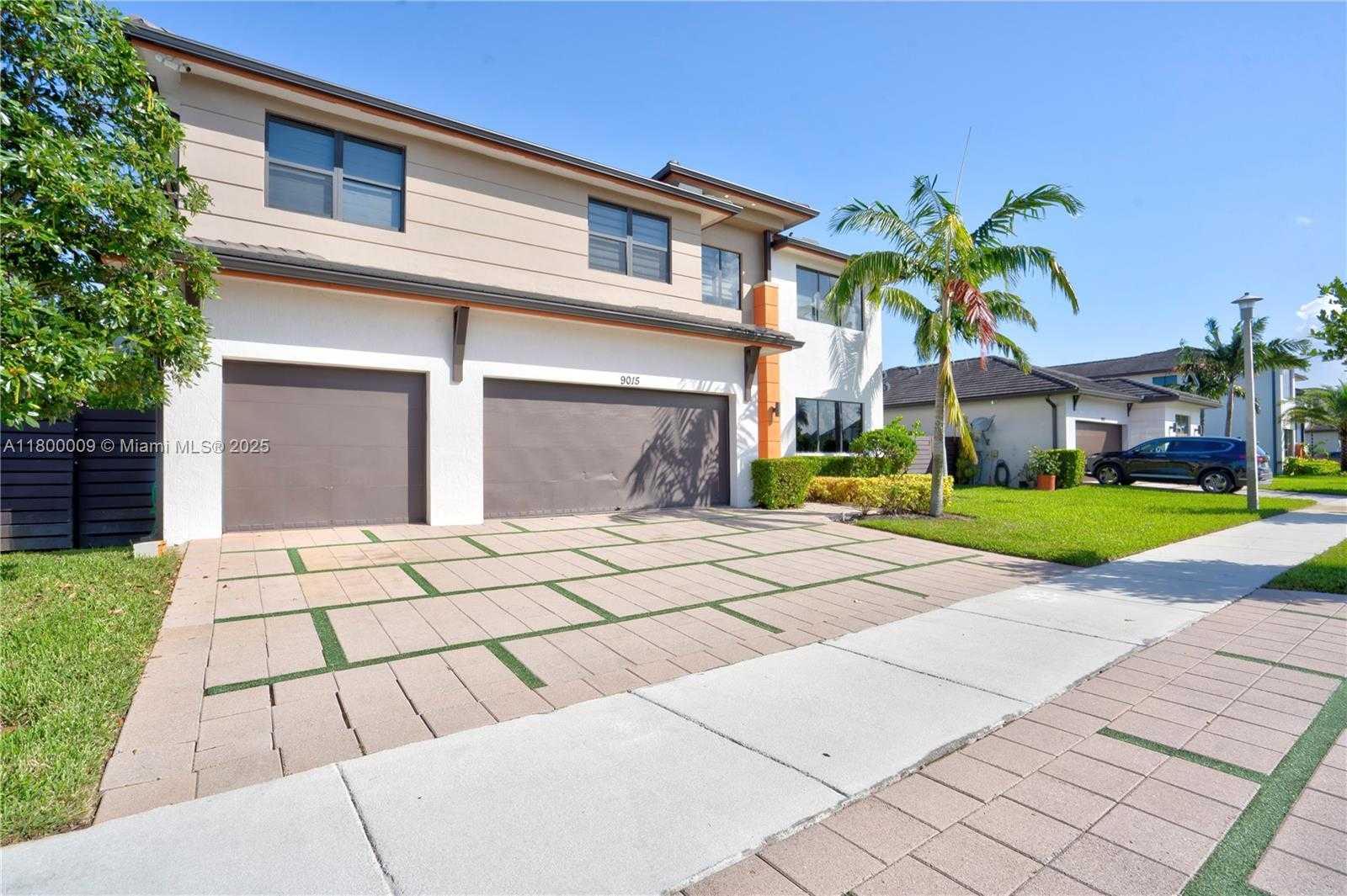 Small Image of 9015 NORTH WEST 161ST TER, Miami Lakes Number 2