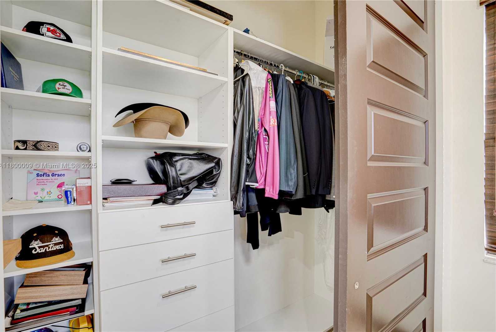 Small Image of 9015 NORTH WEST 161ST TER, Miami Lakes Number 35