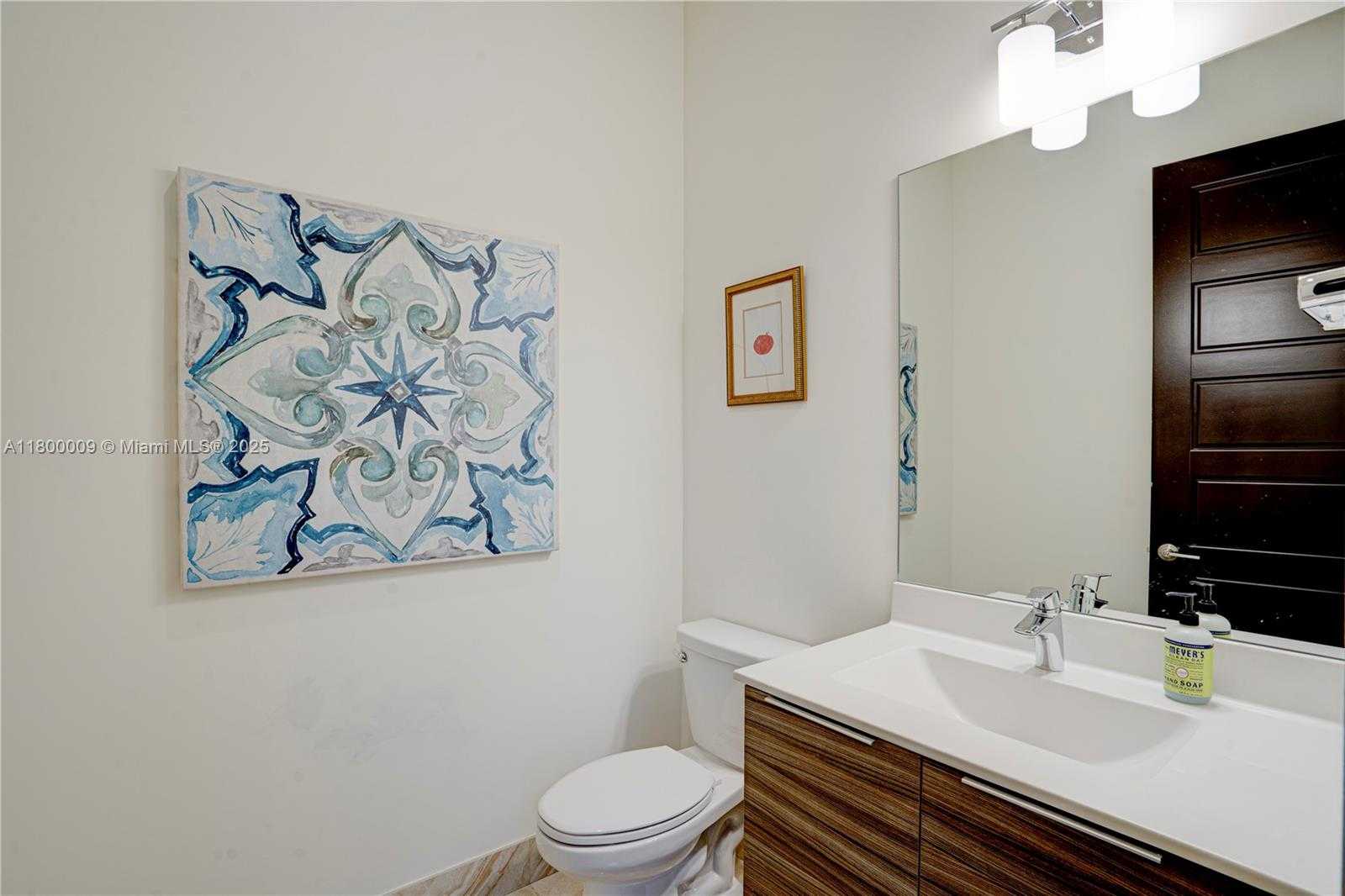 Small Image of 9015 NORTH WEST 161ST TER, Miami Lakes Number 37