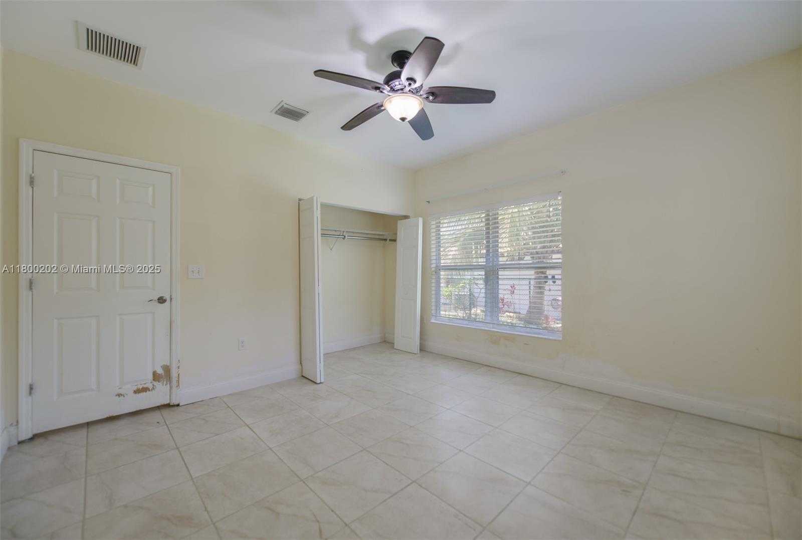 Small Image of 611 SOUTH WEST 8TH ST, Hallandale Beach Number 29
