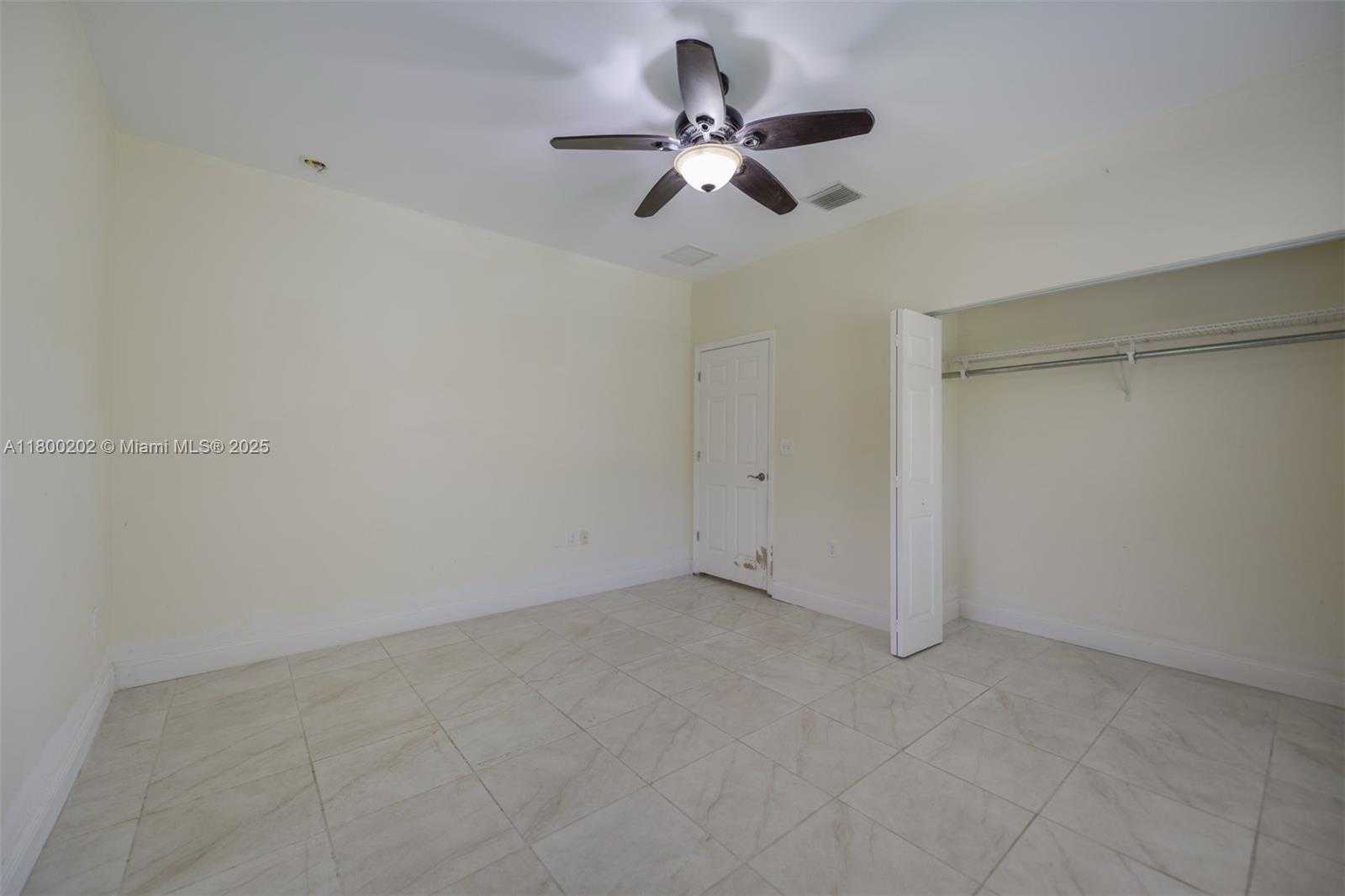 Small Image of 611 SOUTH WEST 8TH ST, Hallandale Beach Number 30