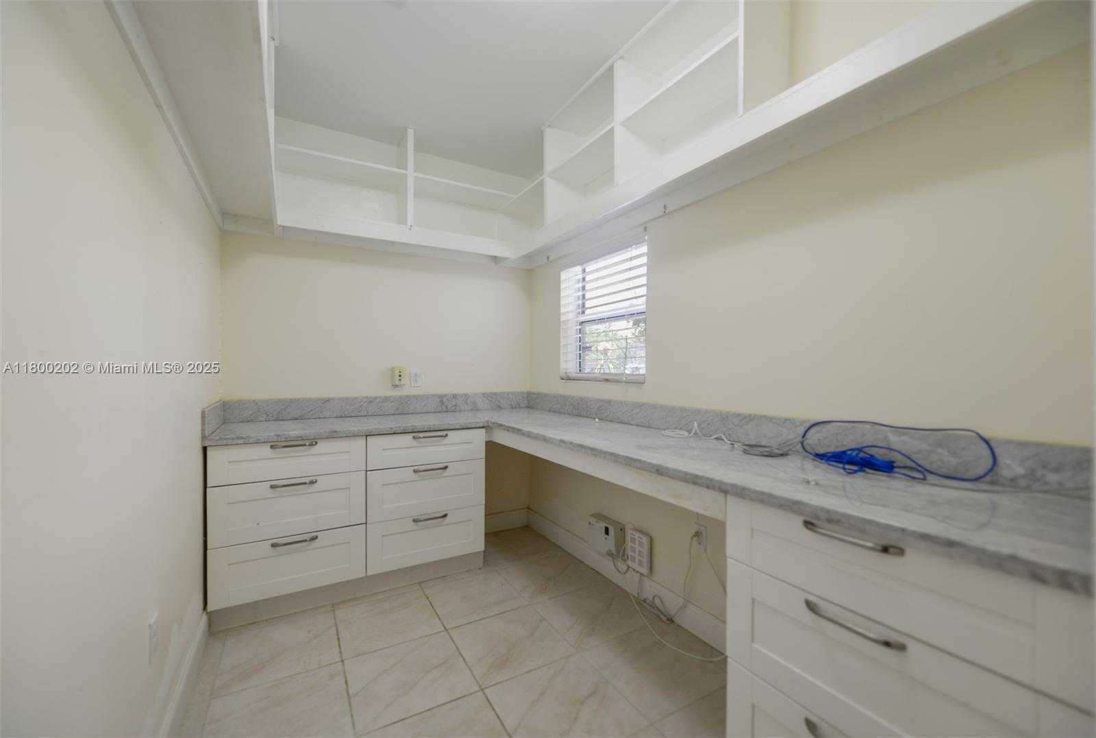 Small Image of 611 SOUTH WEST 8TH ST, Hallandale Beach Number 36