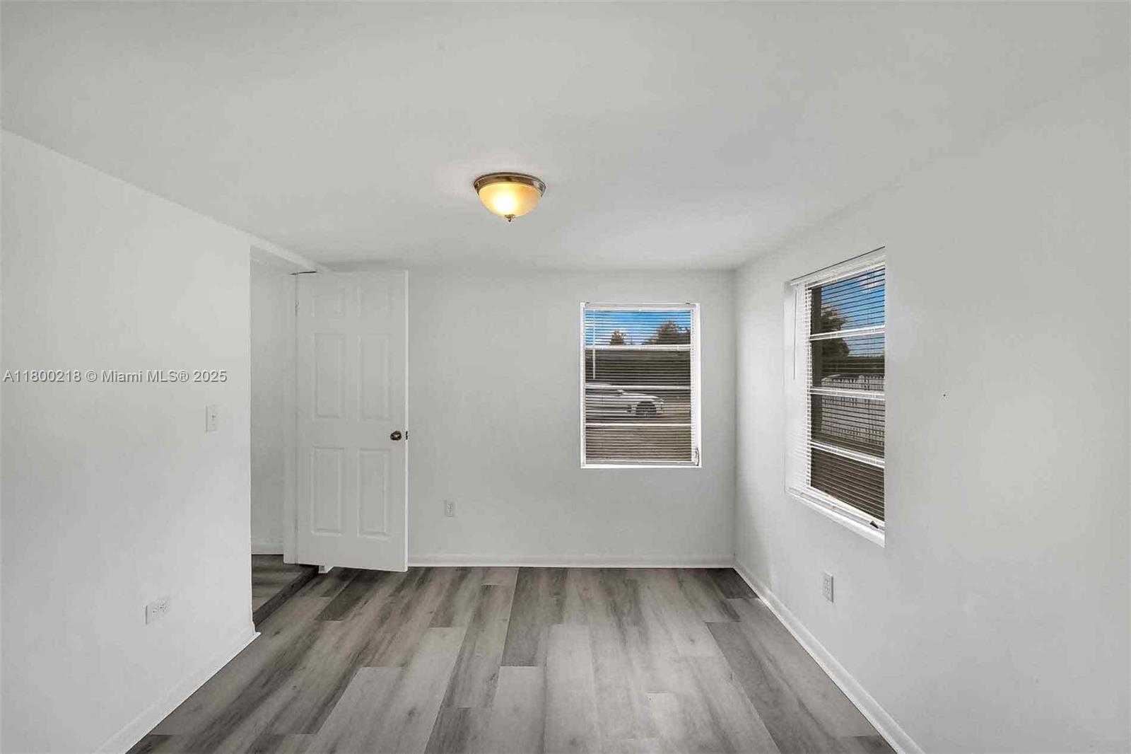Small Image of 15351 SOUTH WEST 296TH ST, Homestead Number 18