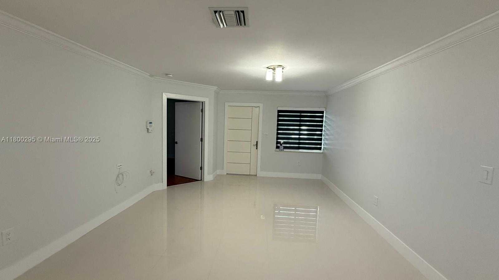 Small Image of 5412 NORTH WEST 192ND LN, Miami Gardens Number 14