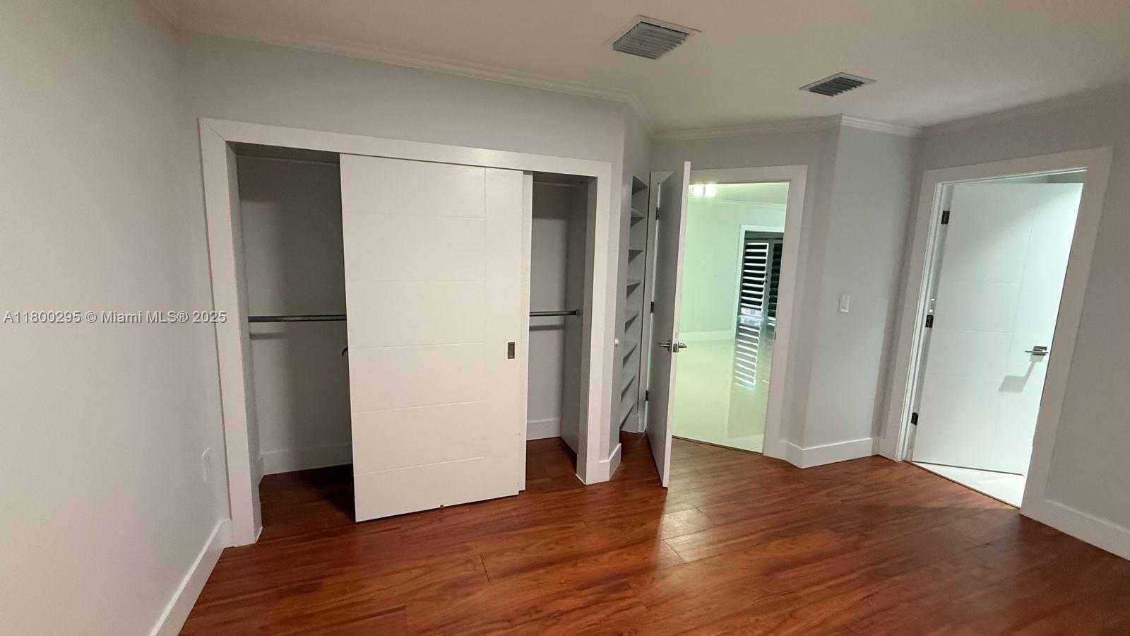 Small Image of 5412 NORTH WEST 192ND LN, Miami Gardens Number 16