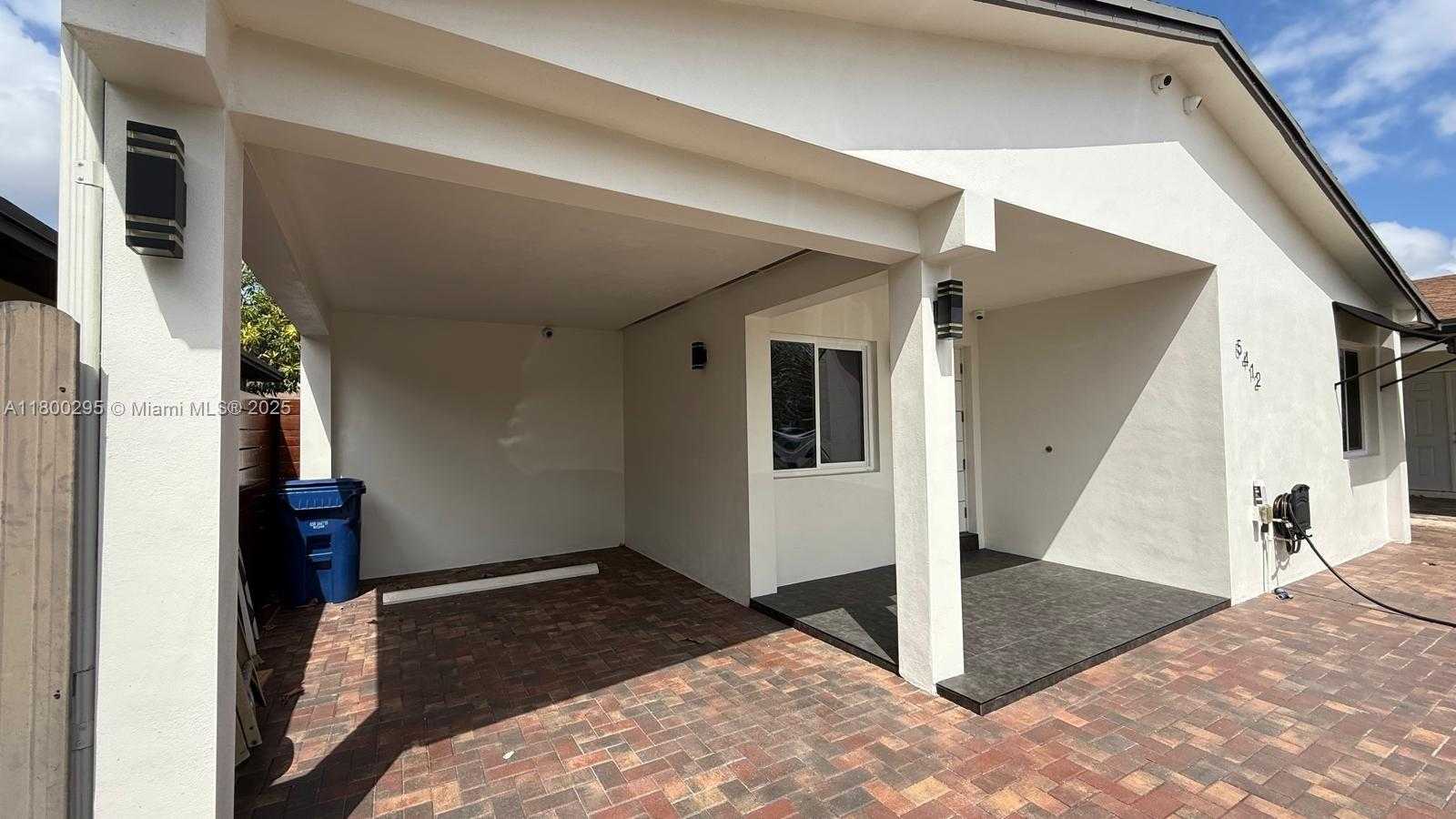 Small Image of 5412 NORTH WEST 192ND LN, Miami Gardens Number 9