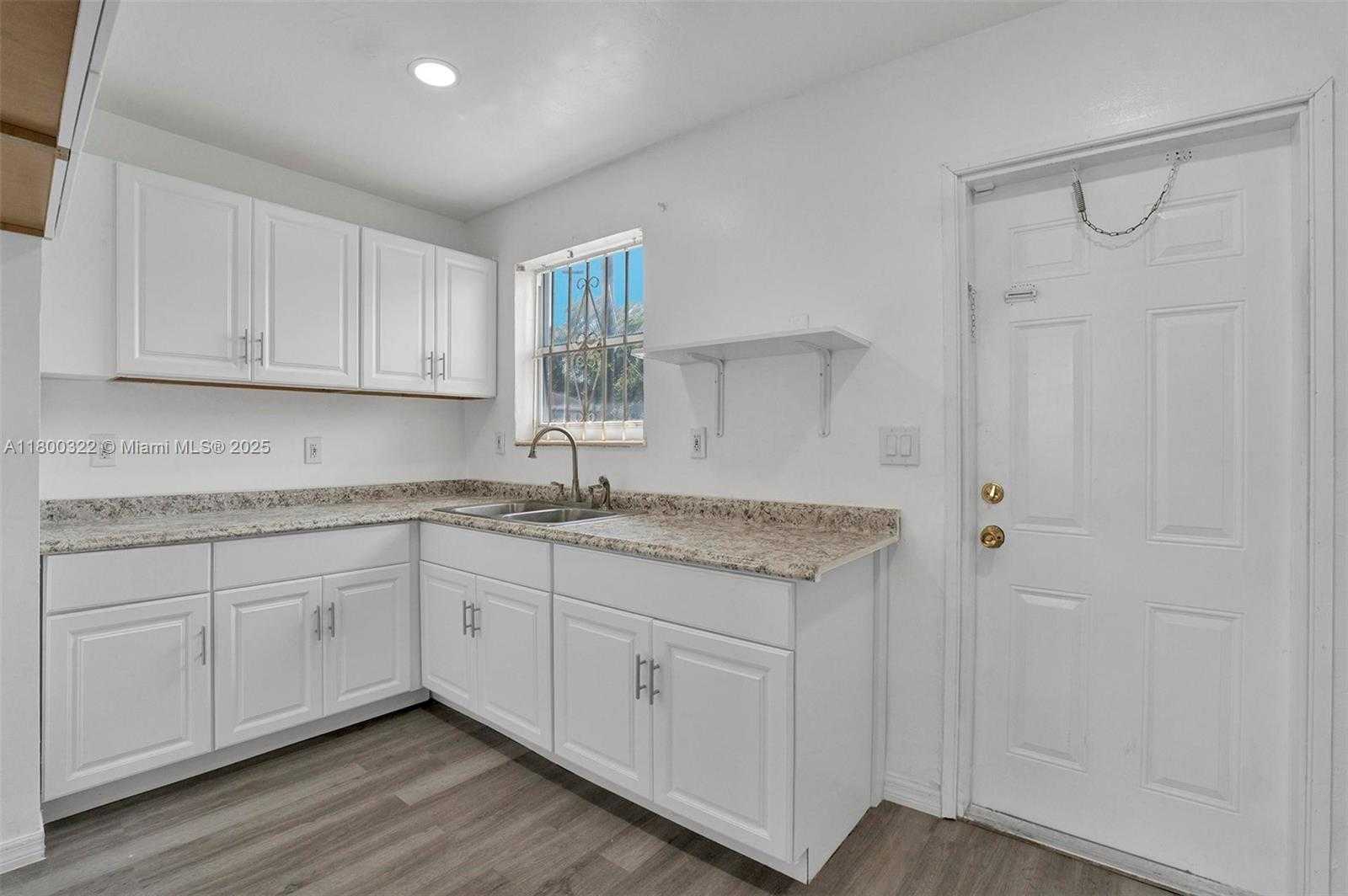 Small Image of 3051 NORTH WEST 77TH ST, Miami Number 21
