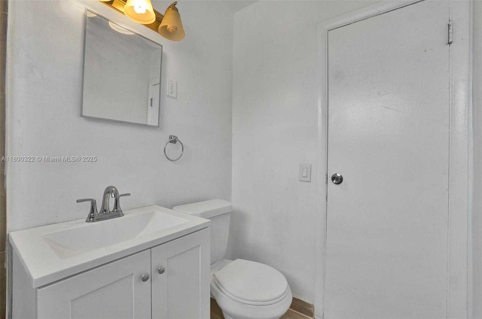 Small Image of 3051 NORTH WEST 77TH ST, Miami Number 23