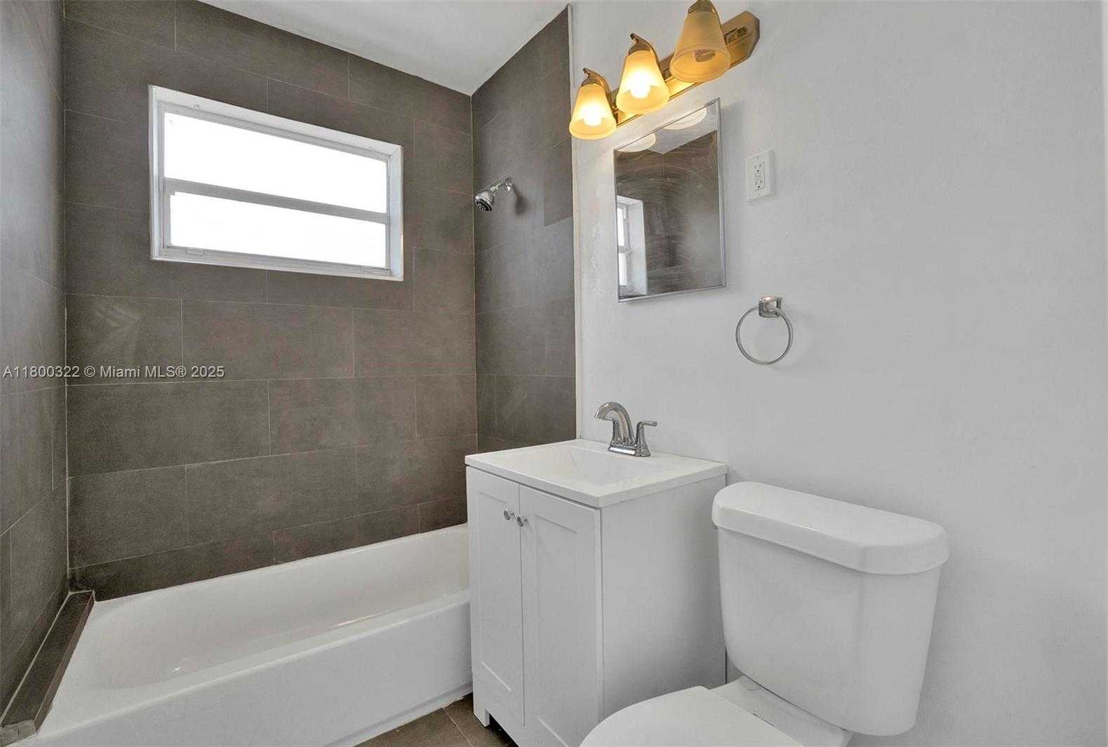 Small Image of 3051 NORTH WEST 77TH ST, Miami Number 29